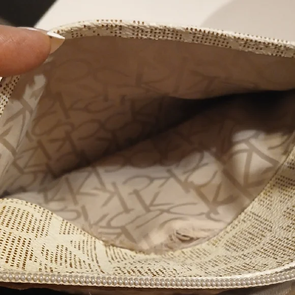 Calvin Klein Cream and Tan Crossbody Bag - Picture 4 of 5